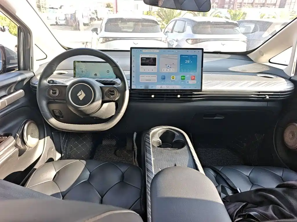 Baojun Yunduo — миниатюра 10