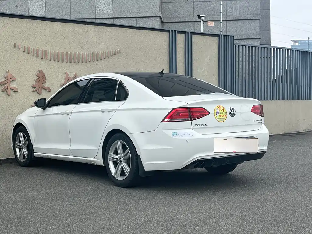 Volkswagen Lamando 2017 280TSI DSG Comfort