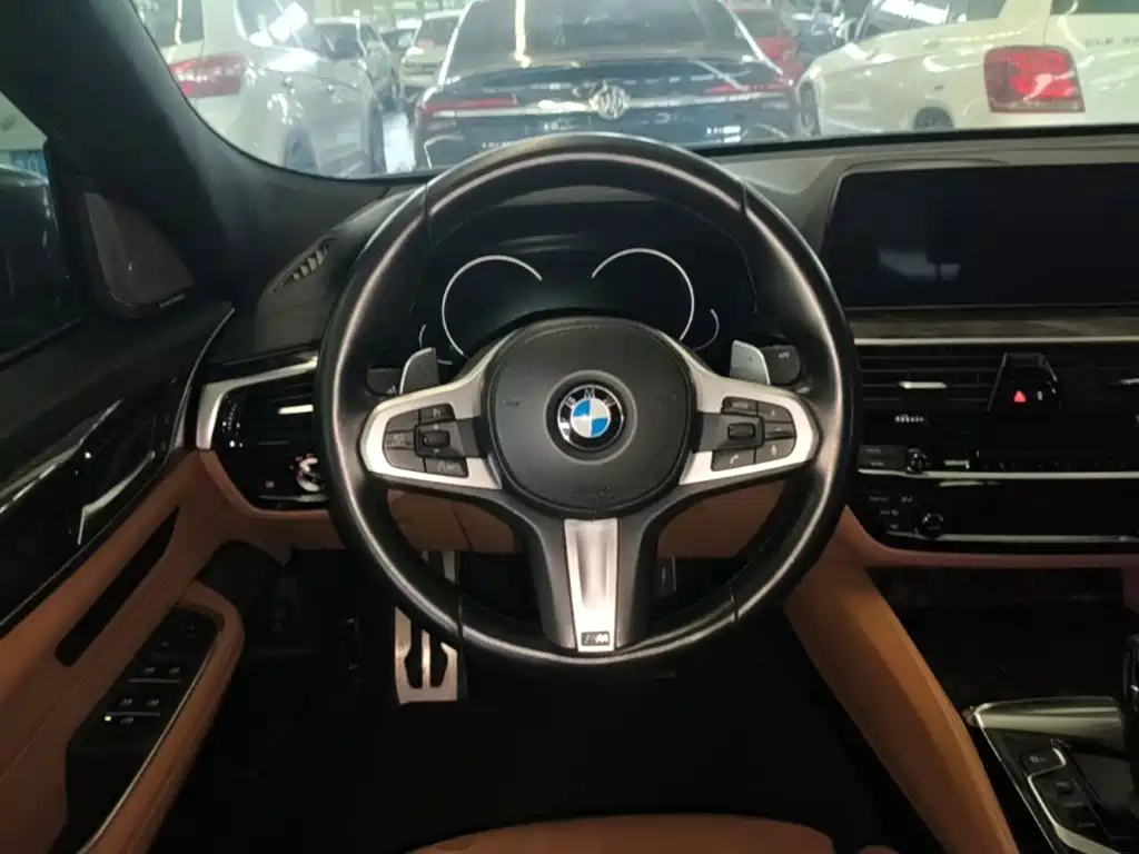 BMW 6 Series GT — миниатюра 11