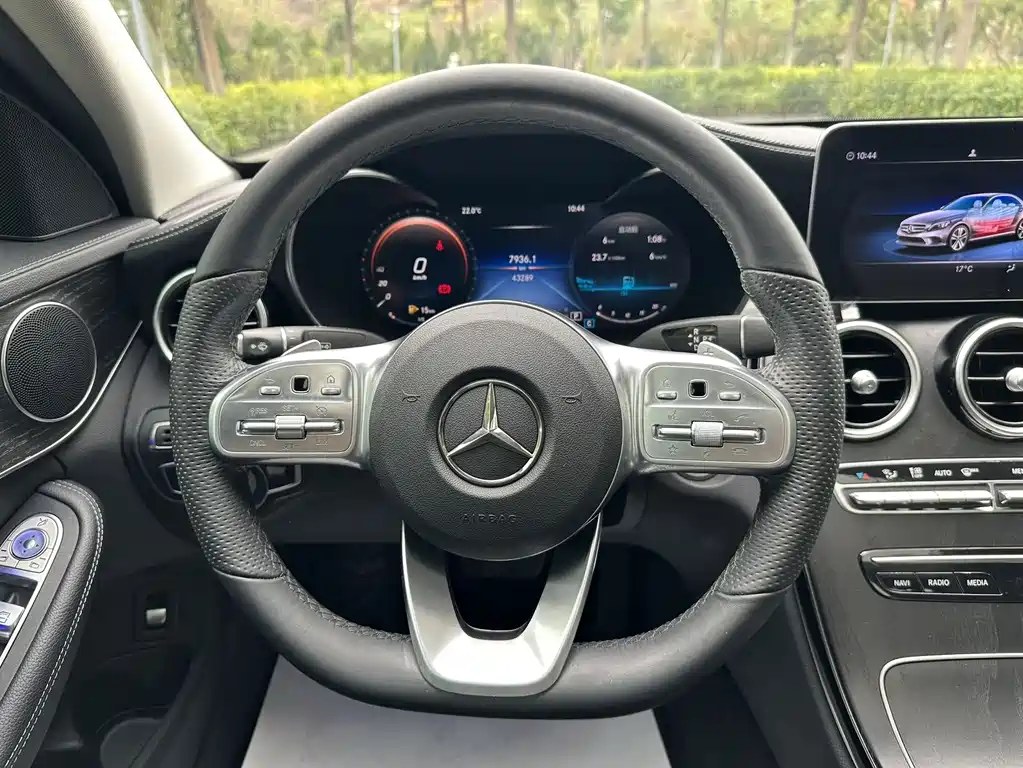 Mercedes-Benz C-Class — миниатюра 17