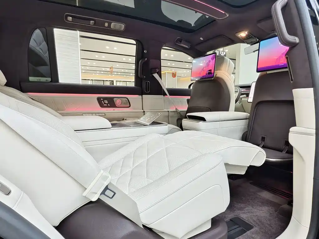 NIO ES9 — миниатюра 22