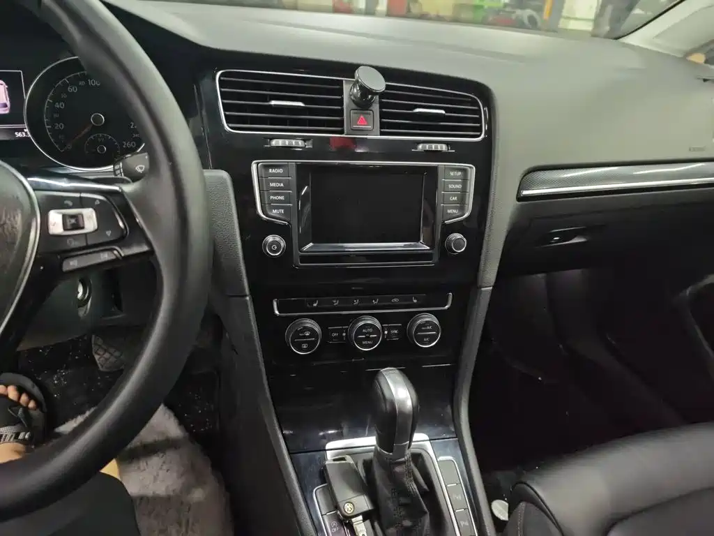 Volkswagen Golf 2014 1.4TSI Luxury