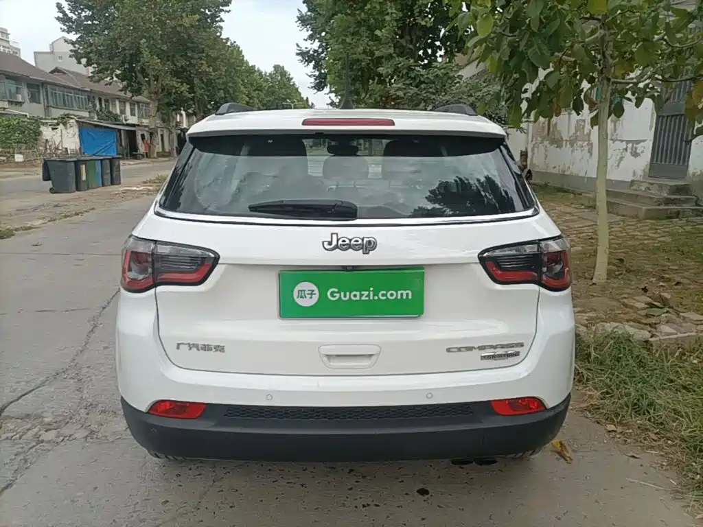 Jeep Compass — миниатюра 6
