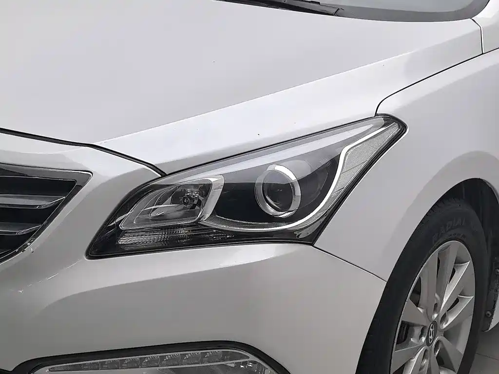 Hyundai Mistra — миниатюра 7