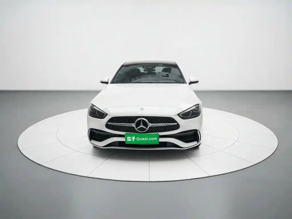 Mercedes-Benz C-Class — миниатюра 2