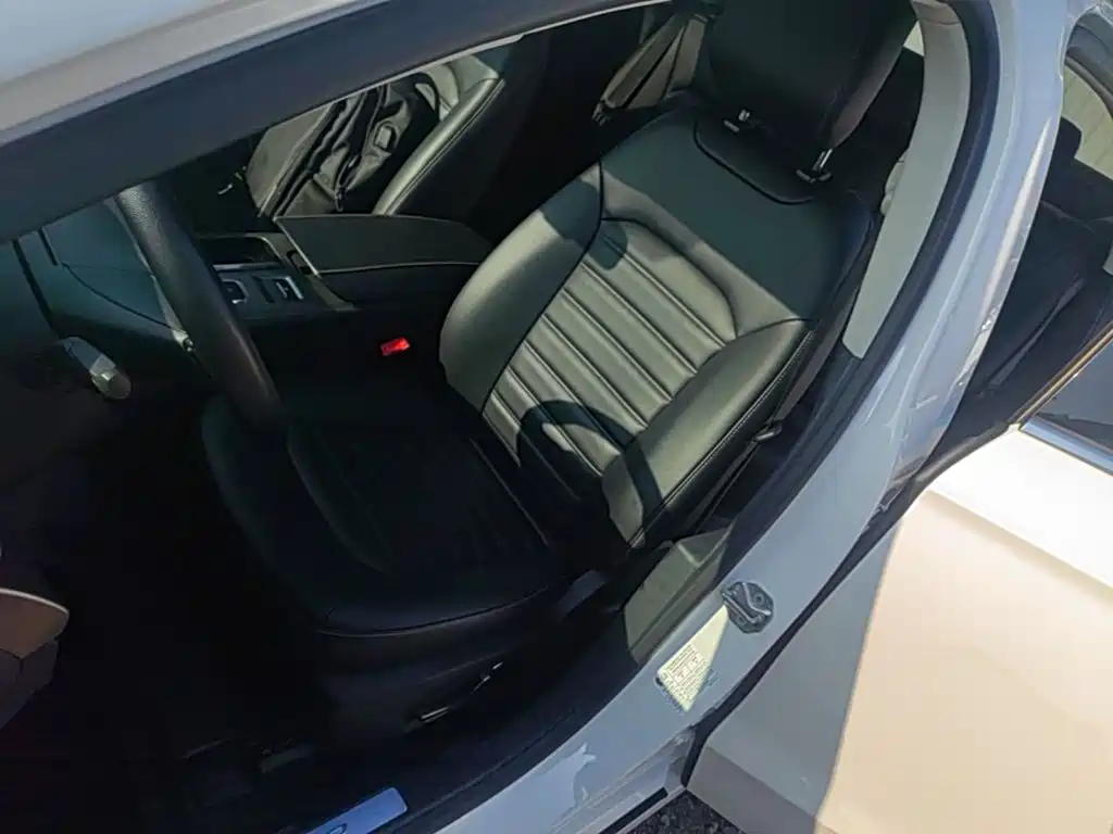 Ford Mondeo — миниатюра 15