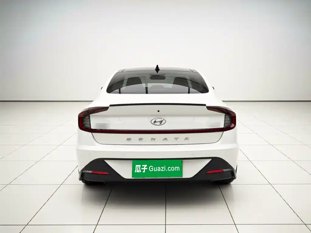 Hyundai Sonata — миниатюра 5