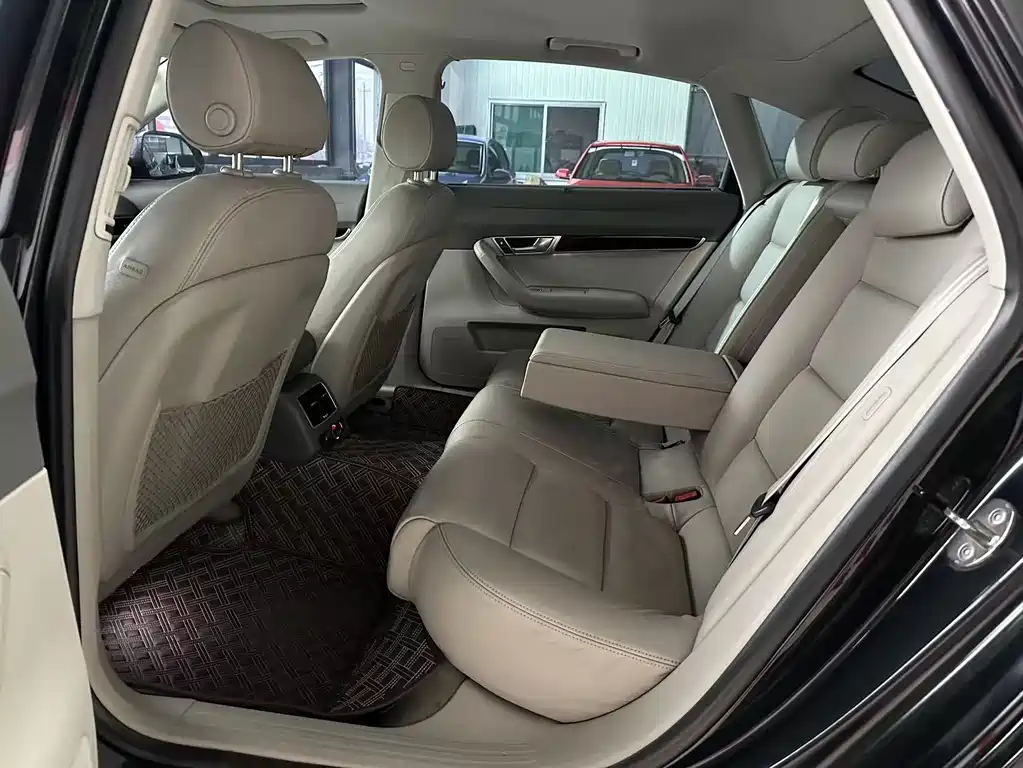 Audi A6L 2011 2.4L Comfort