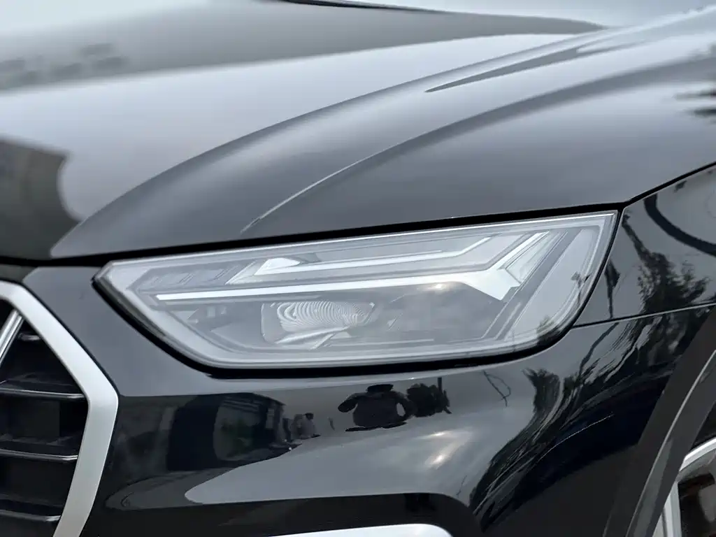 Audi Q5L — миниатюра 11