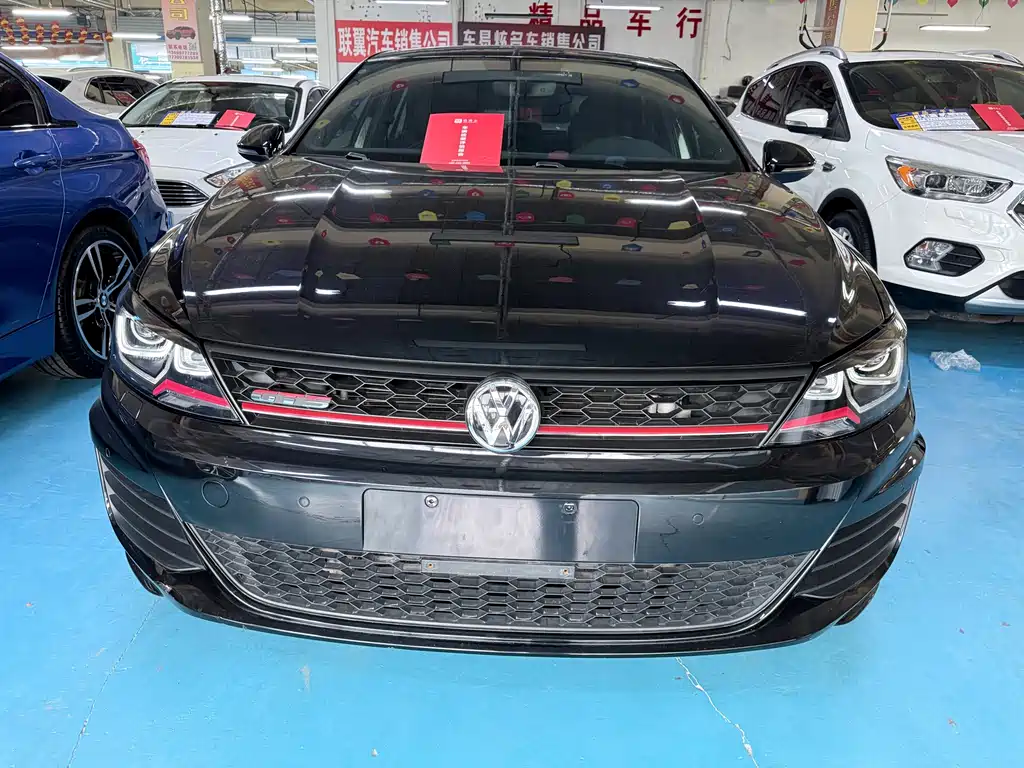 Volkswagen Lamando — миниатюра 2