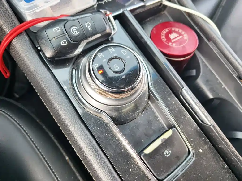 Ford Taurus — миниатюра 15