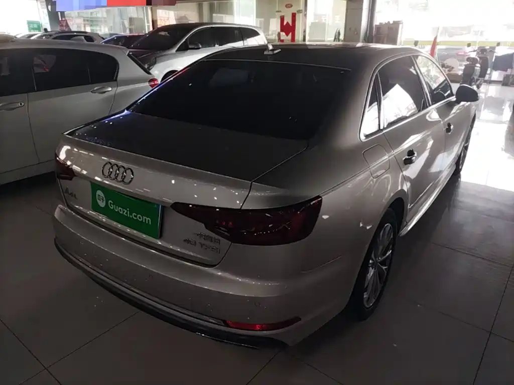 Audi A4L — миниатюра 7