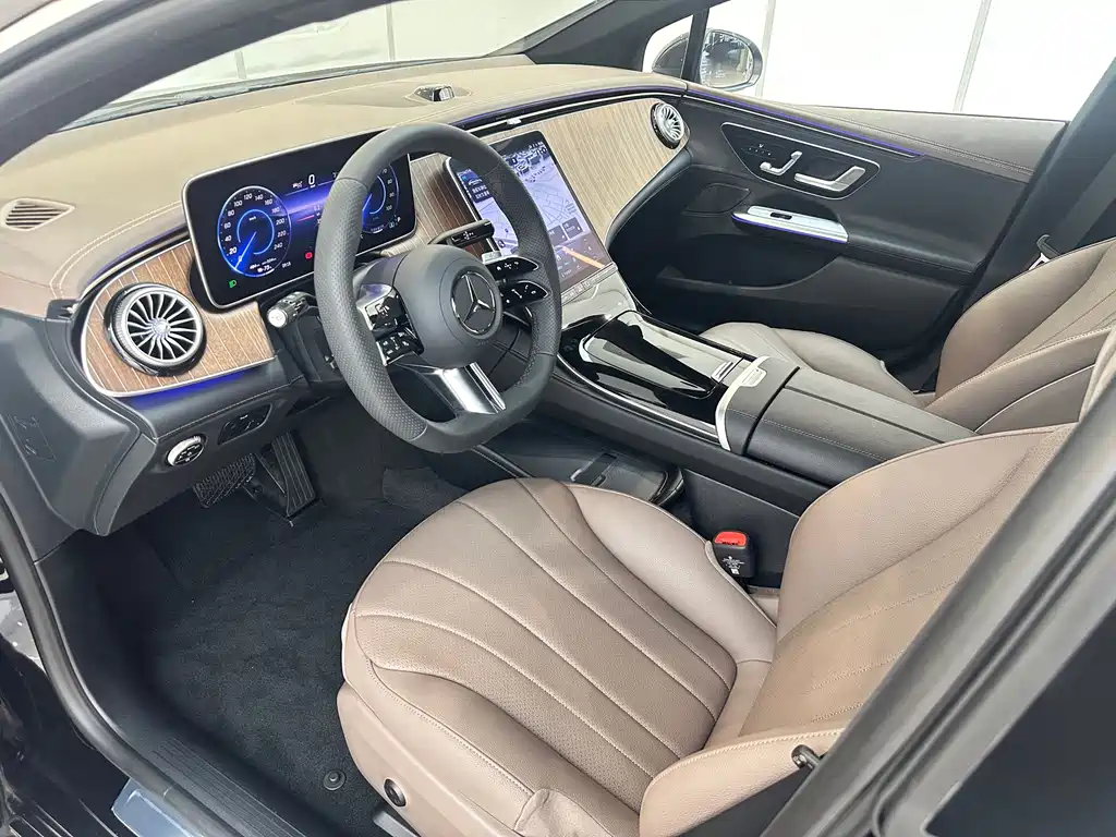 Mercedes-Benz EQE — миниатюра 11