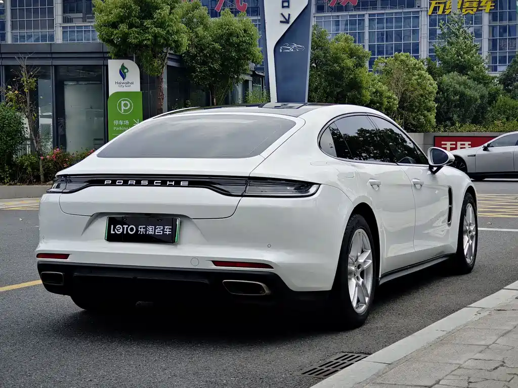 Porsche Panamera Hybrid — миниатюра 6