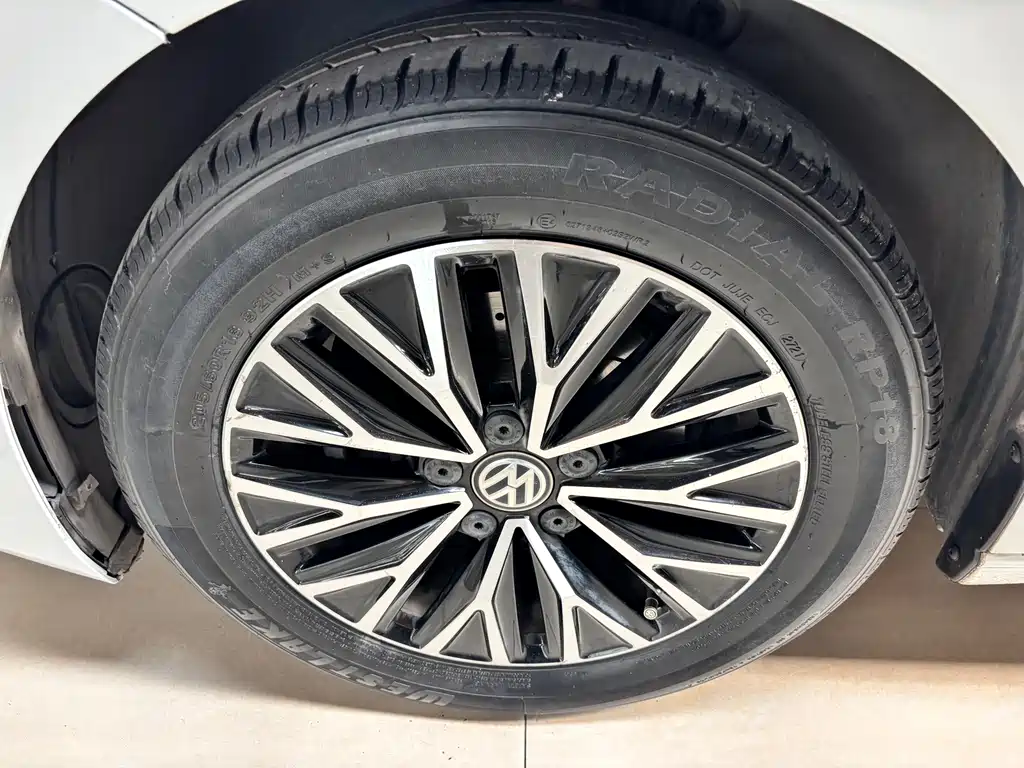 Volkswagen Sagitar — миниатюра 5