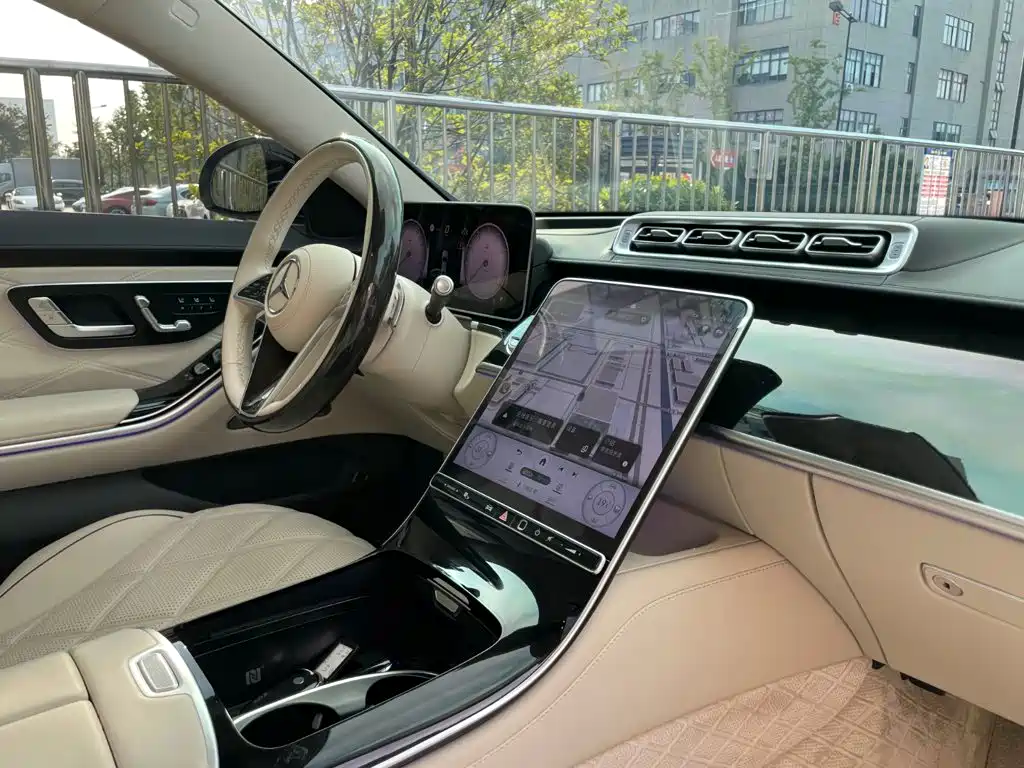 Mercedes-Benz S-Class — миниатюра 22