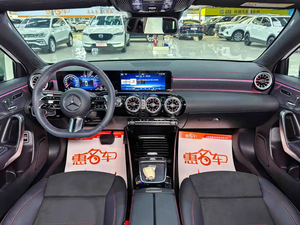 Mercedes-Benz A-Class — миниатюра 4