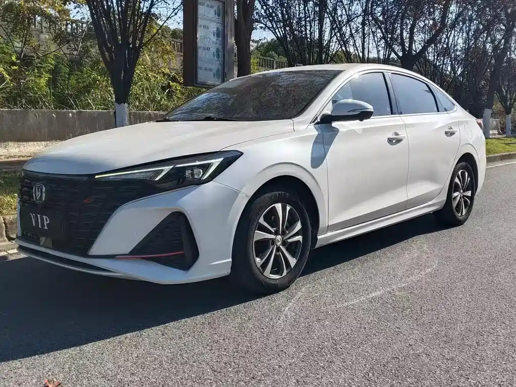 Changan Eado 2022 PLUS Blue Whale NE 1.4T GDI DCT Premium Edition