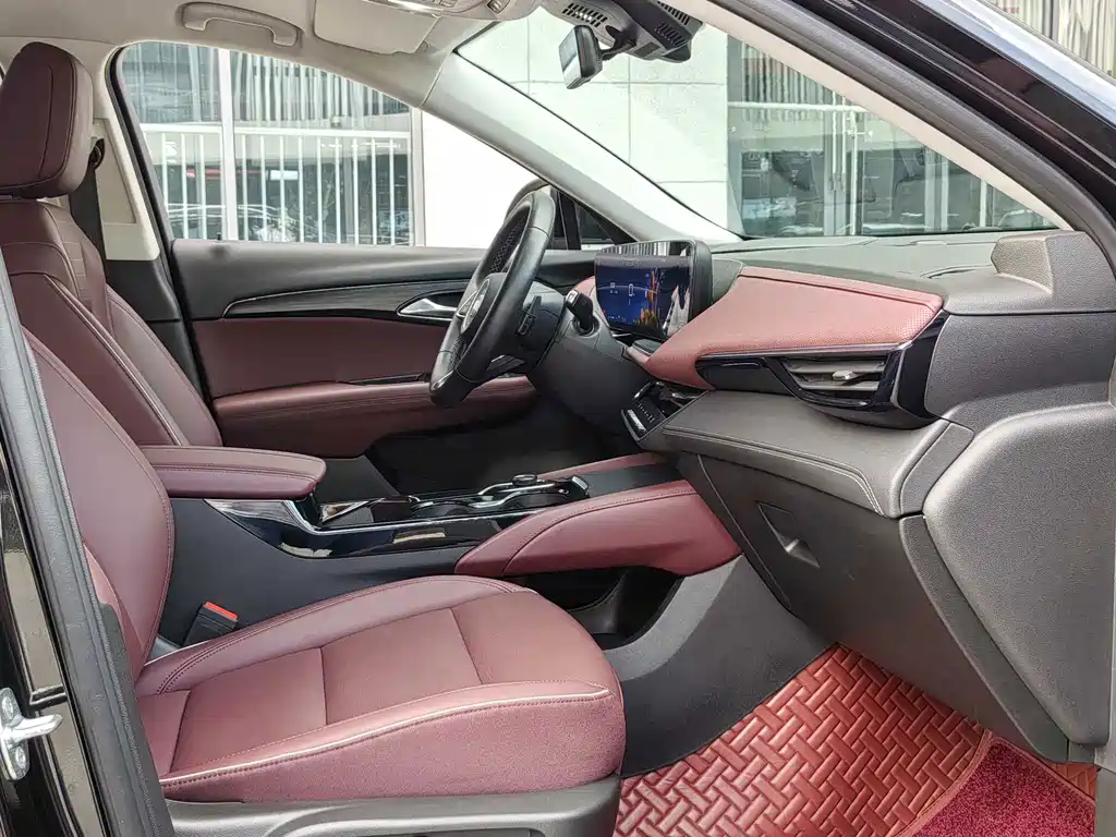 Buick Envision Plus — миниатюра 18