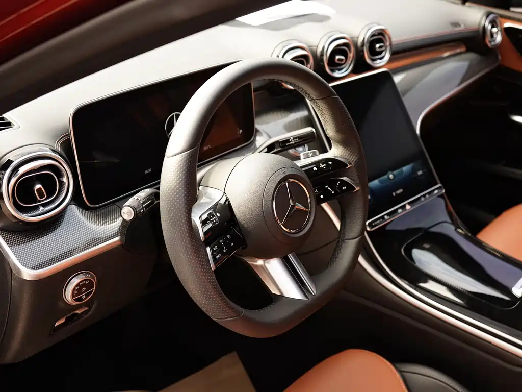 Mercedes-Benz C-Class — миниатюра 11