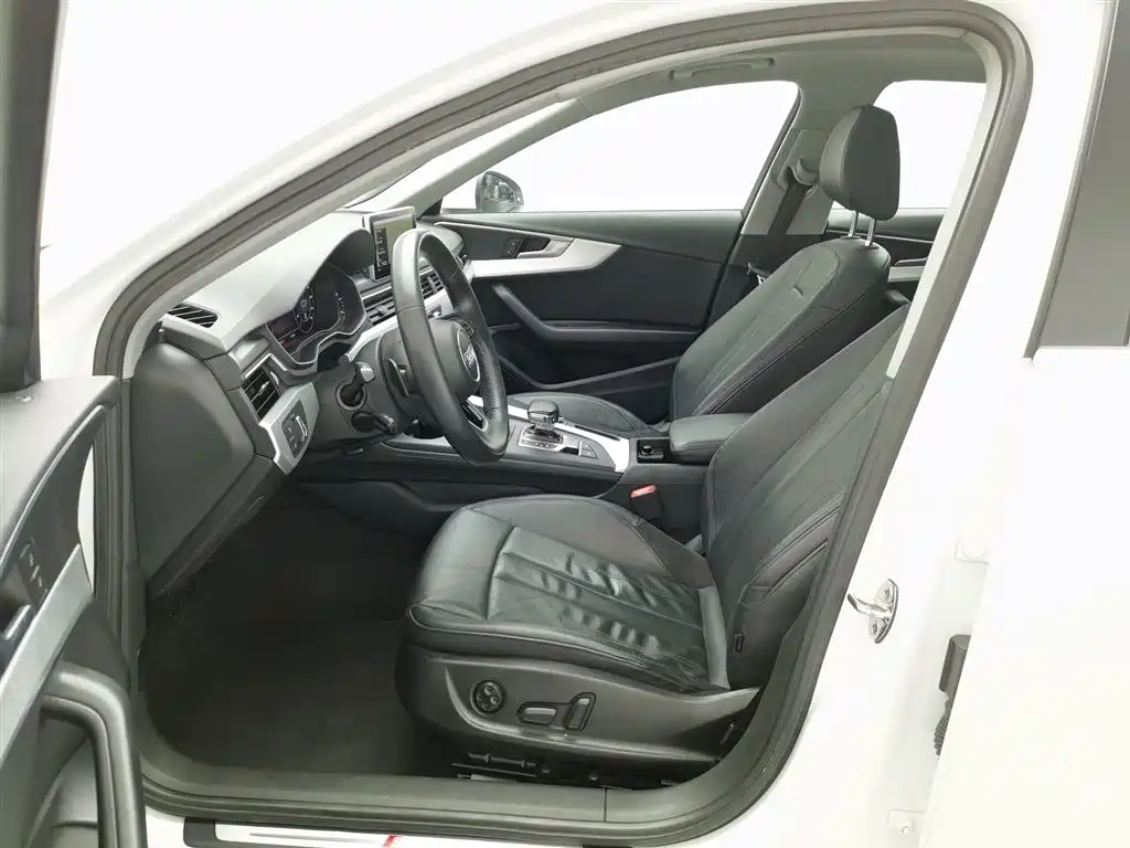 Audi A4L 2018 30 40 TFSI Fashion