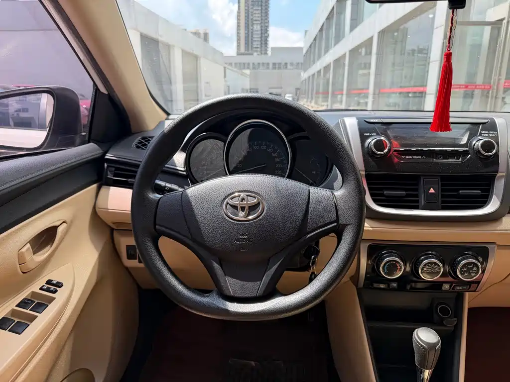Toyota Vios — миниатюра 6