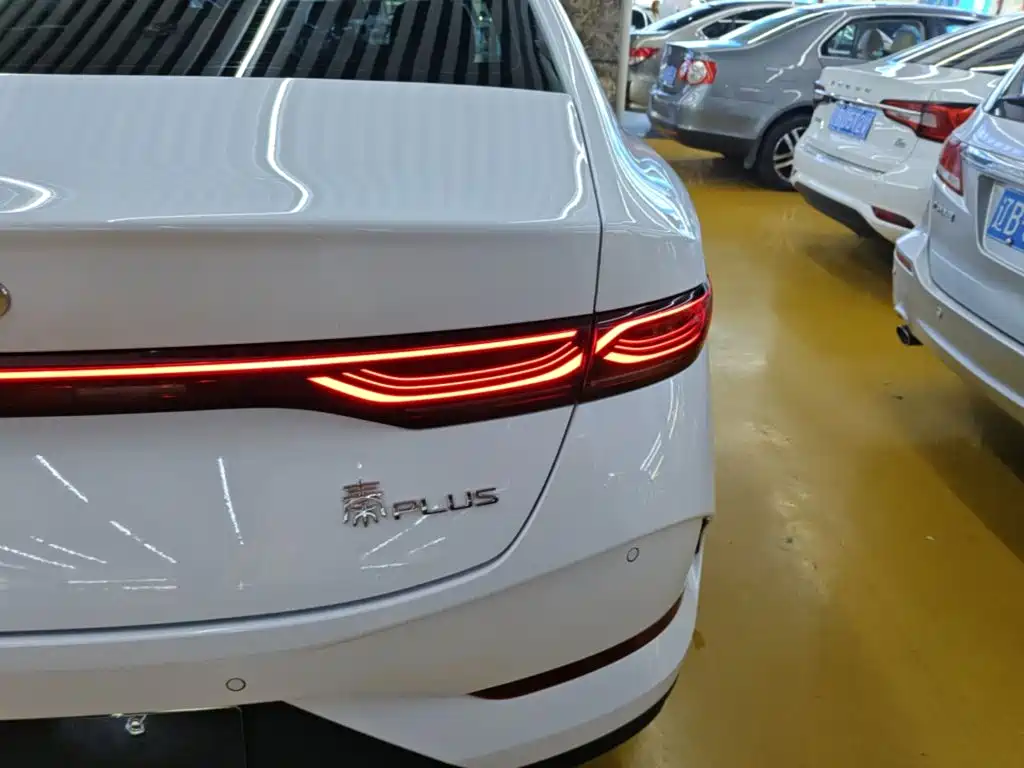 BYD Qin PLUS — миниатюра 8