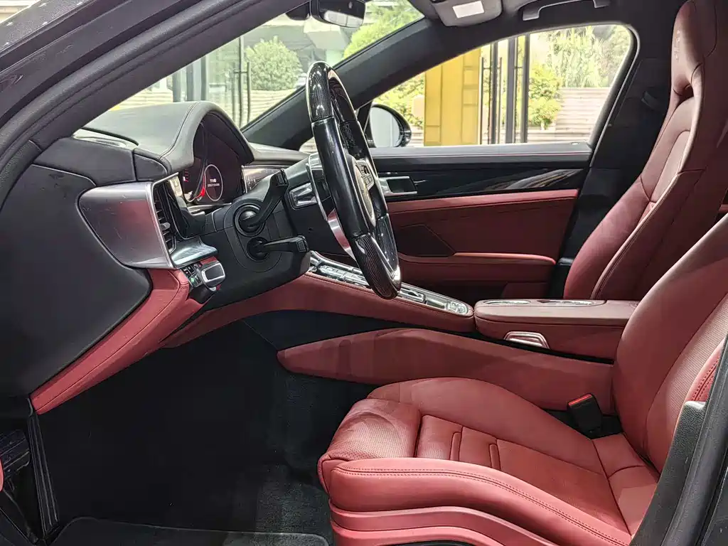 Porsche Panamera — миниатюра 19