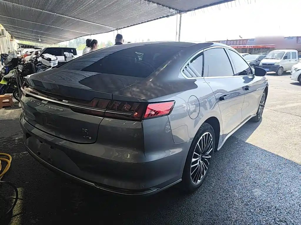 BYD Han — миниатюра 7