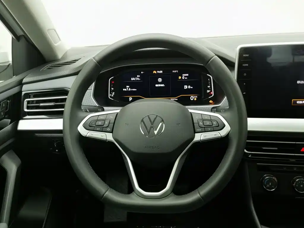 Volkswagen Lavida — миниатюра 11