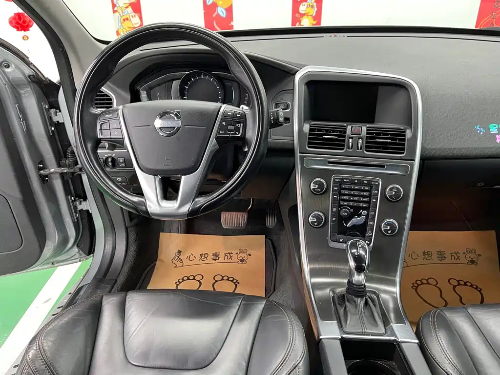 Volvo XC60 (Import) — миниатюра 11