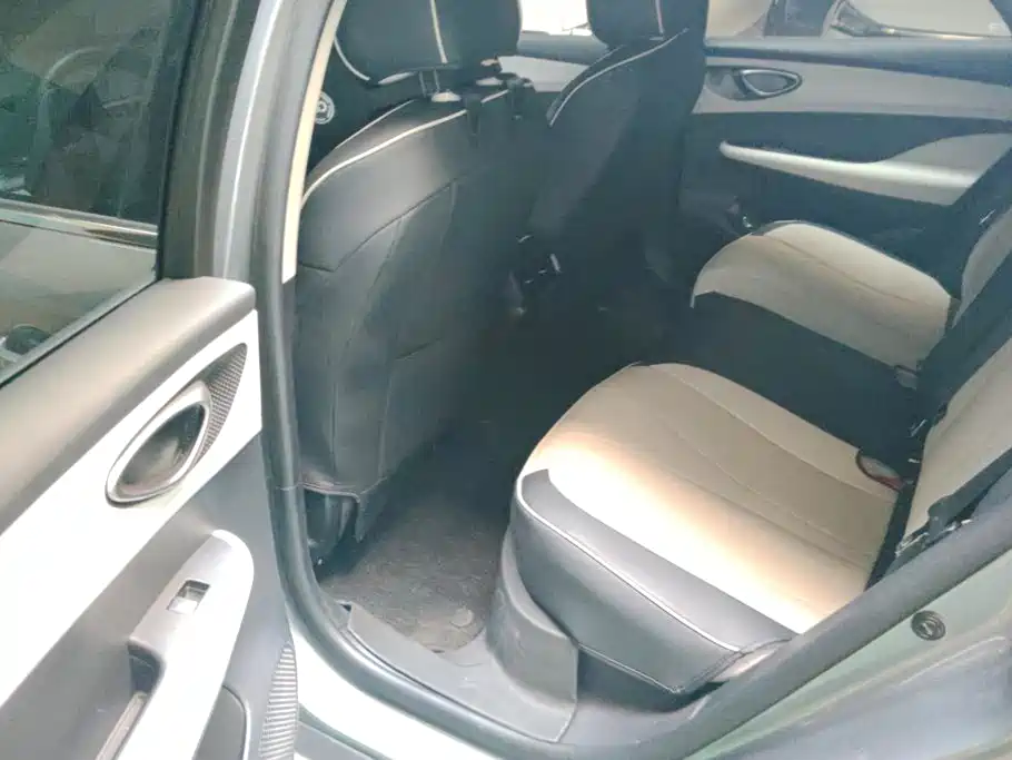 BYD Seal 05 DM-i — миниатюра 11