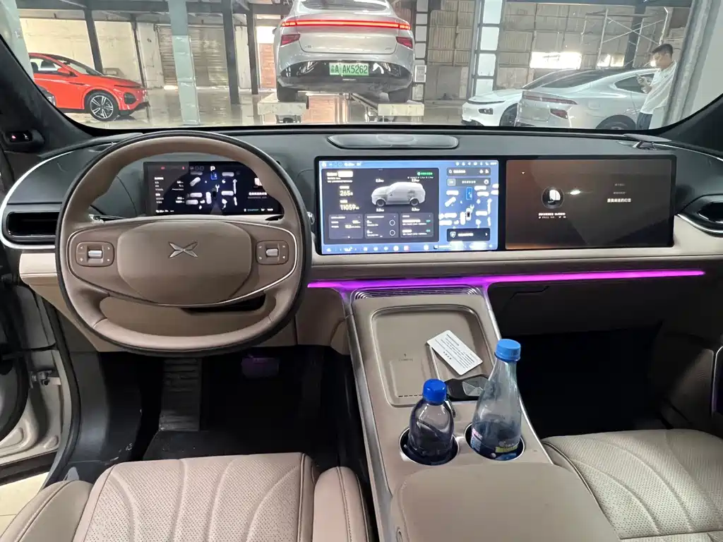 XPeng G9 — миниатюра 11