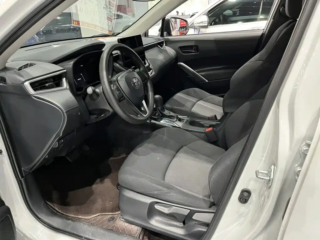 Toyota Frontlander — миниатюра 12