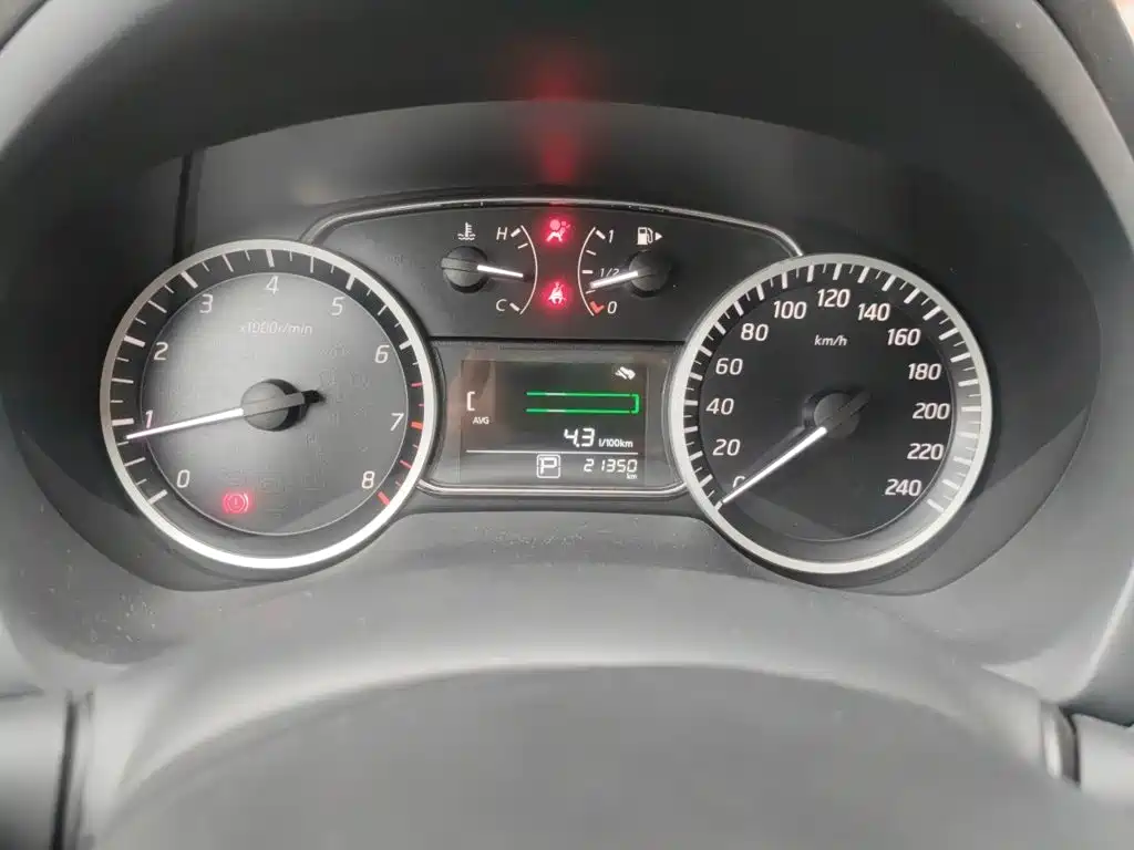Nissan Sylphy — миниатюра 12