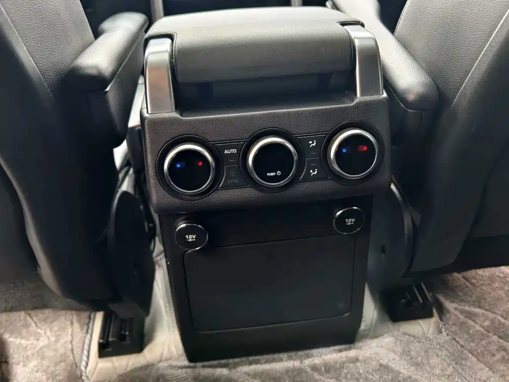 Land Rover Discovery — миниатюра 12