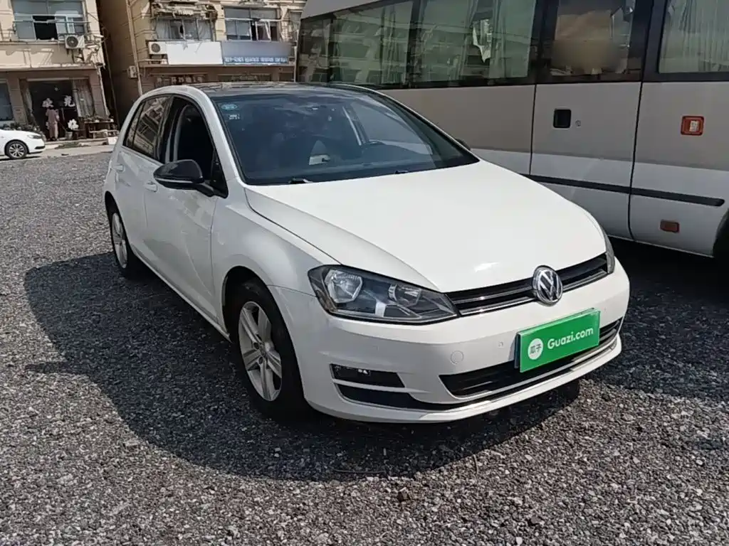 Volkswagen Golf — миниатюра 4