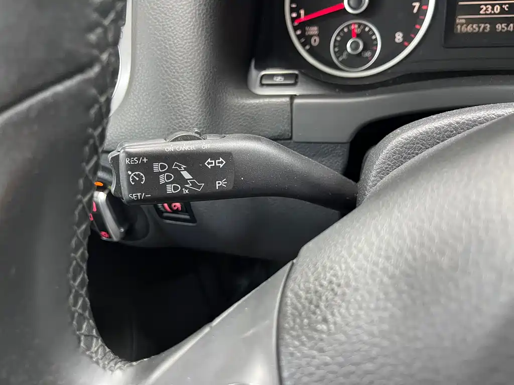 Volkswagen Tiguan — миниатюра 16