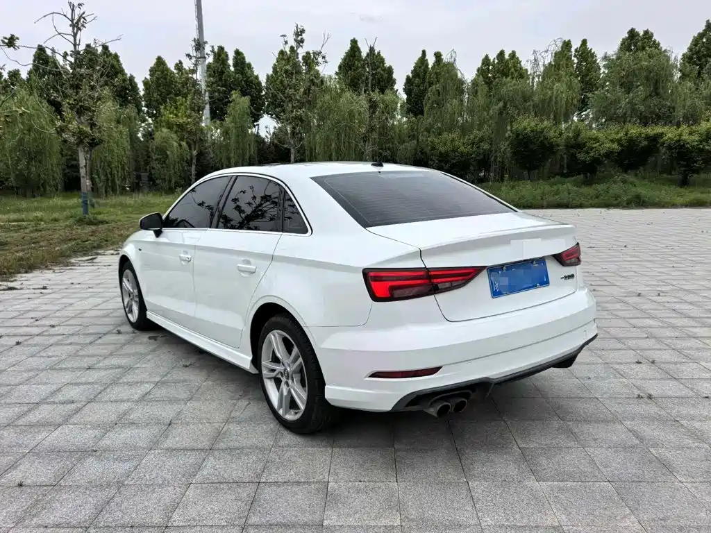 Audi A3 — миниатюра 4