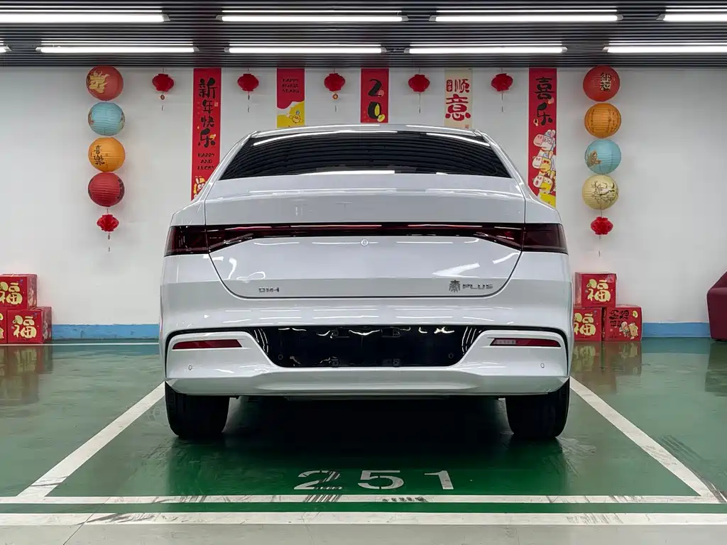 BYD Qin PLUS — миниатюра 6