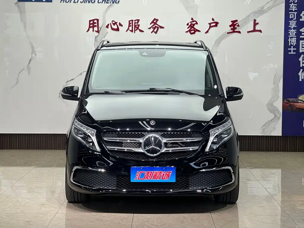 Mercedes-Benz V-Class — миниатюра 2