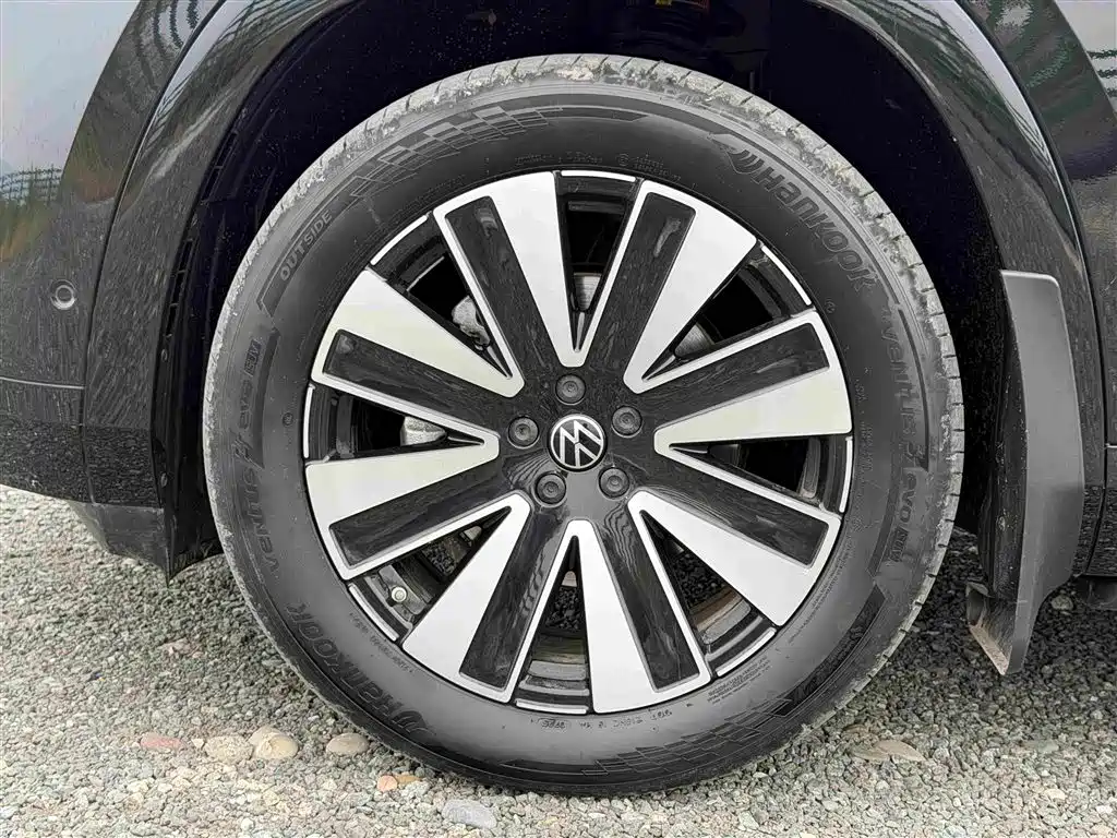 Volkswagen Teramont — миниатюра 14