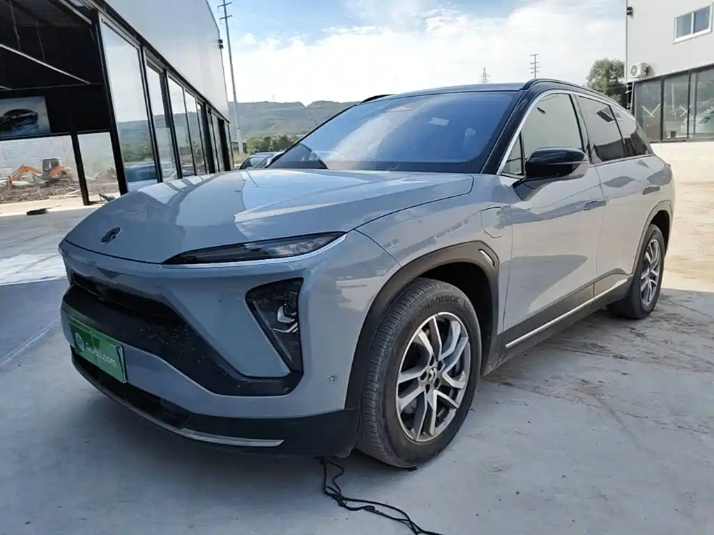 NIO ES6
