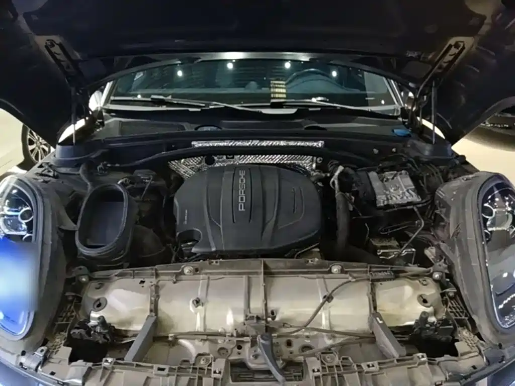 Porsche Macan — миниатюра 20