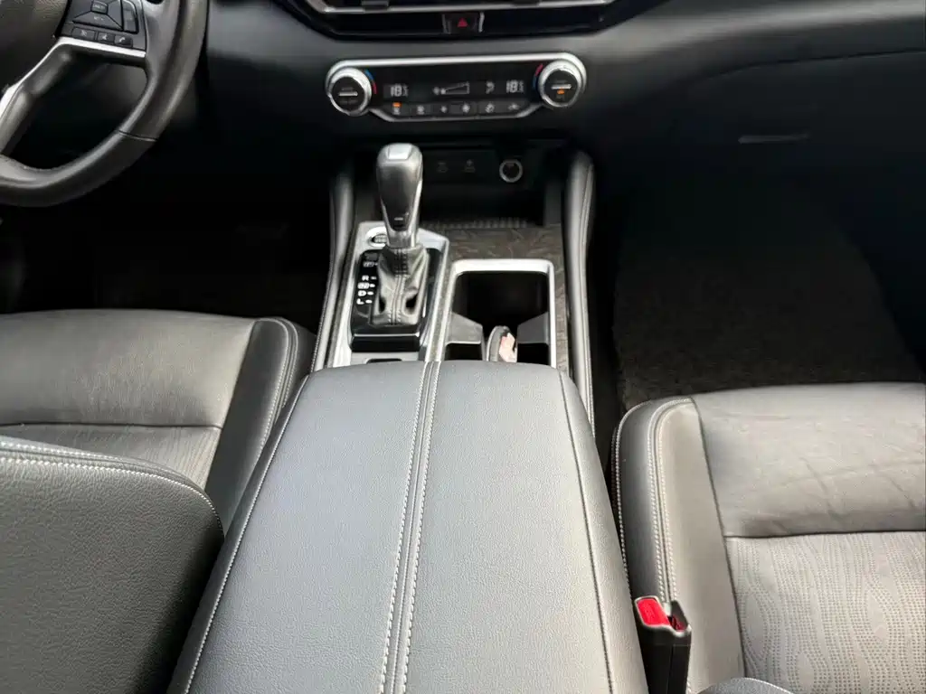 Nissan Teana — миниатюра 13