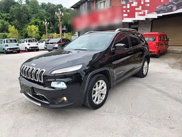 Jeep Cherokee