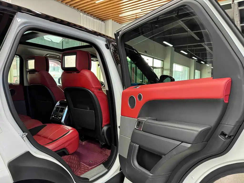 Land Rover Sport — миниатюра 10