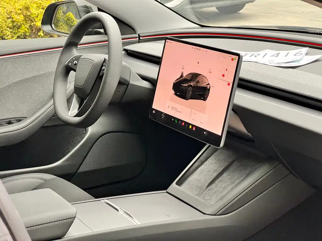 Tesla Model 3 — фотографии объявления, Фото 13