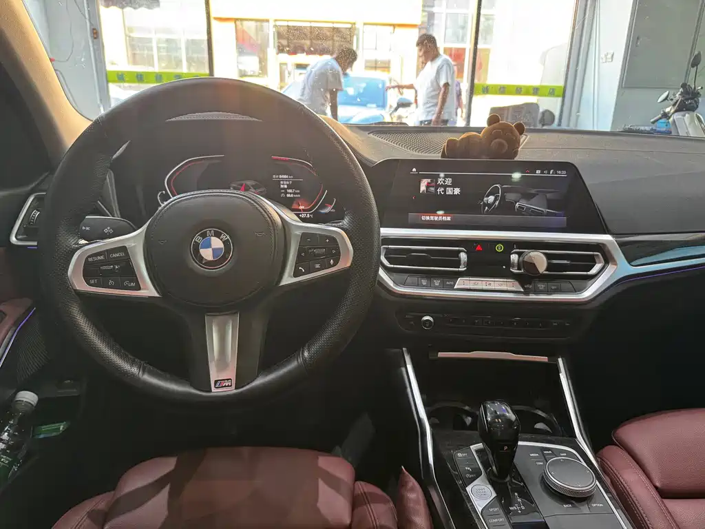 BMW 3 Series — миниатюра 6