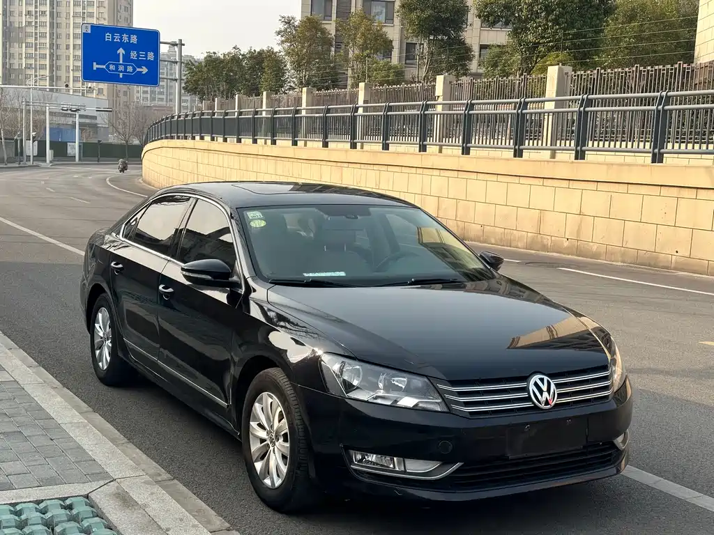 Volkswagen Passat 2014 1.8TSI DSG